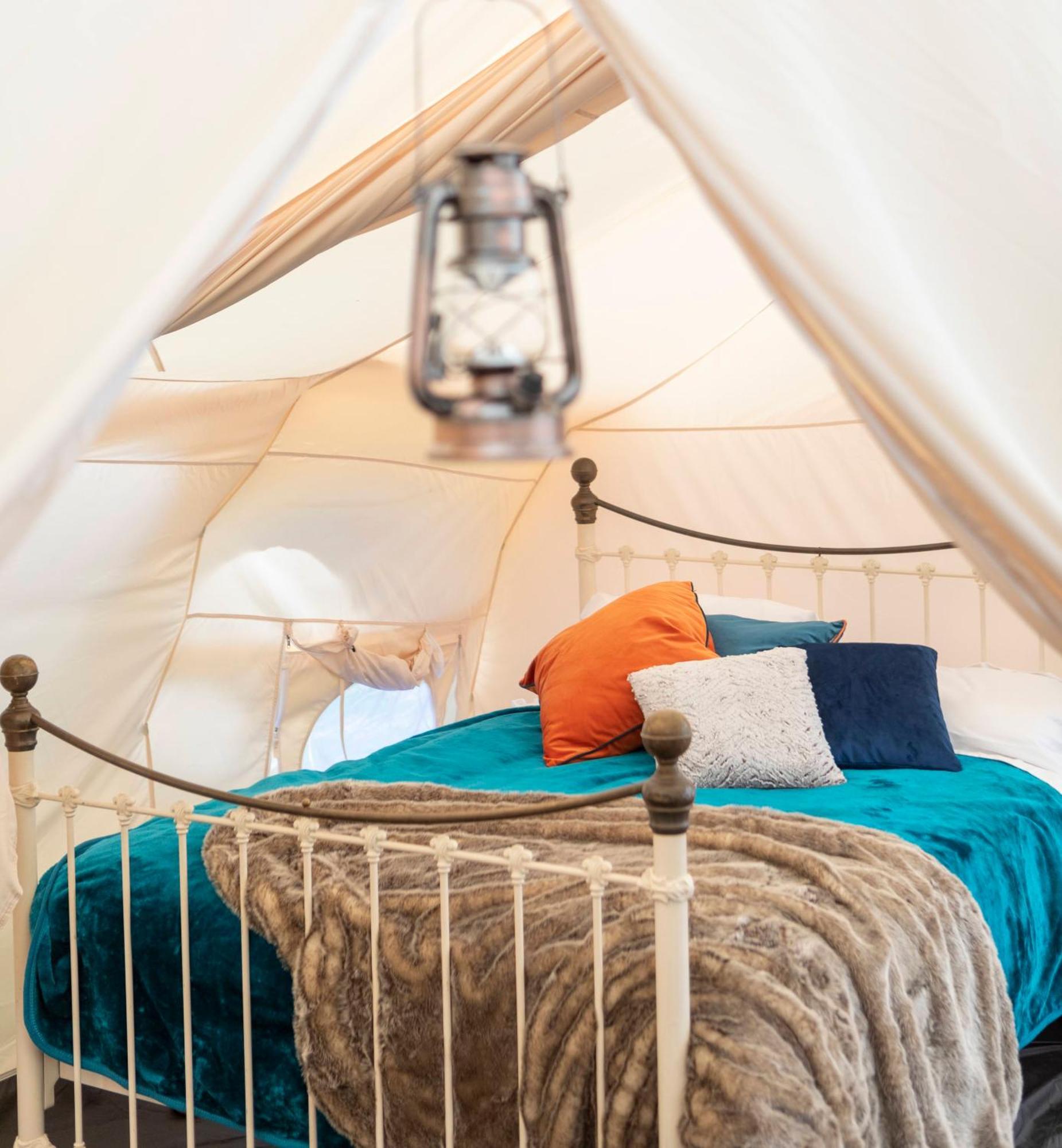 Stargazer Glamping Uk The Mahal 8 People Hotel Ross-on-Wye Kültér fotó